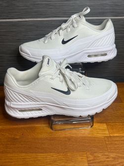Nike Air Max White Low-Top Sneakers