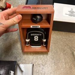 LA Kings Mini Locker Series Drew Doughty
