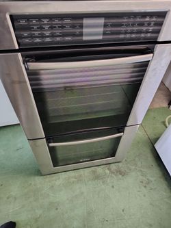 Bosch Double Oven Wall Unit