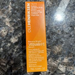 NEW OLEHENRIKSEN BANANA BRIGHT VITAMIN C SERUM $7!