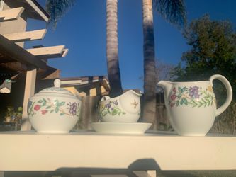 Royal Worcester Tea Set. Fine China