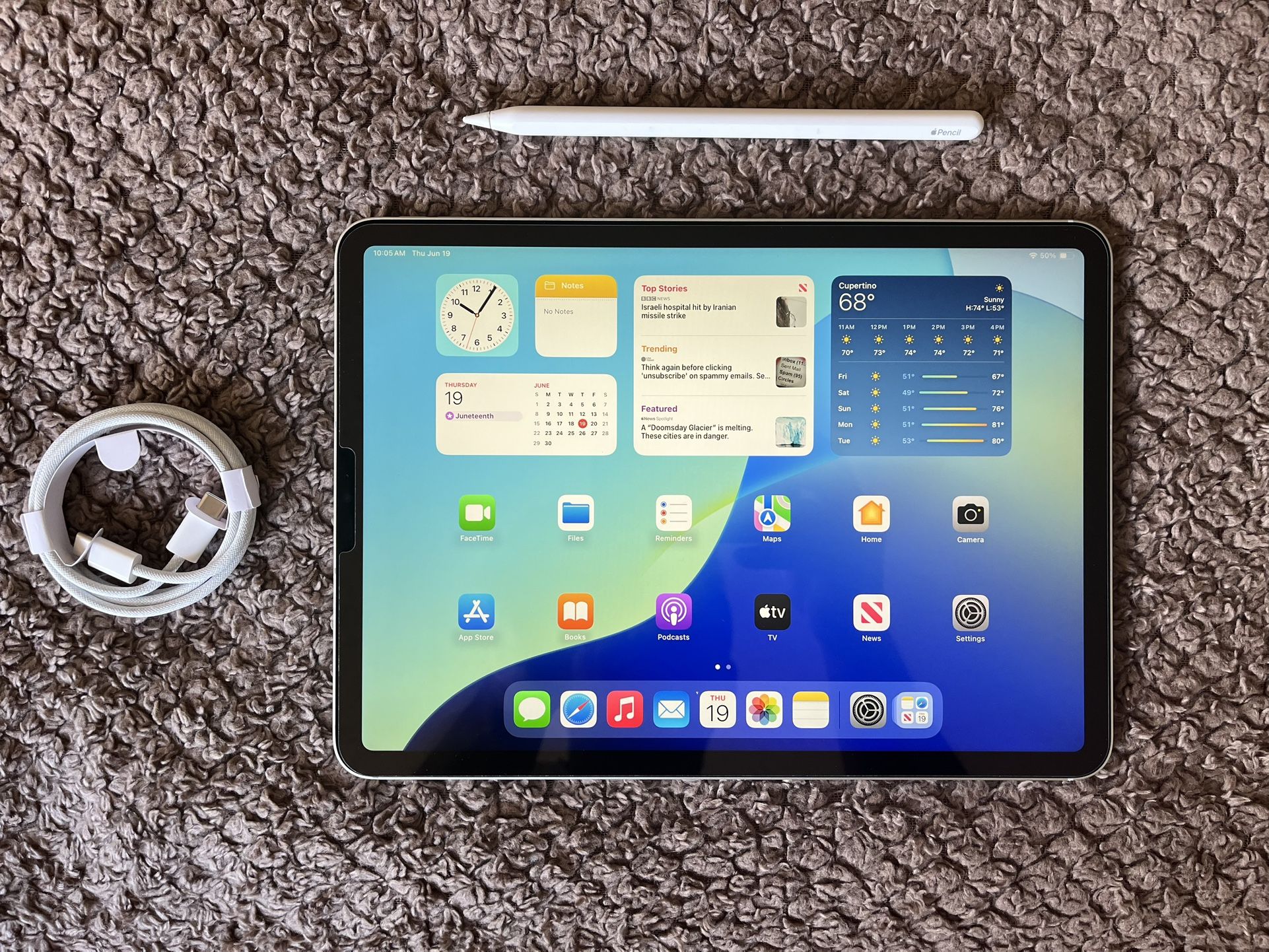 Apple iPad Pro 11 inch 3rd Gen M1 128GB WIFI + 5G LTE (Unlocked) w/ Apple Pencil 2nd Gen