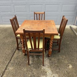 Dinning Table /4 Chairs