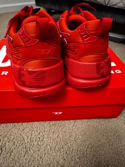 Diesel shoes sneakers US 10.5 Like new.