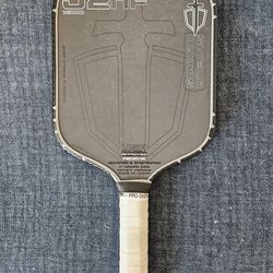 J2nf pickleball paddle