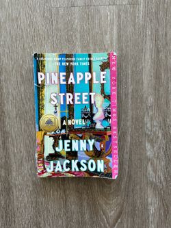 Pineapple Street by Jenny Jackson Hardcover
