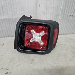 Jeep Renegade 2015 2016 2017 2018 2019 2020 2021 Right Tail Light