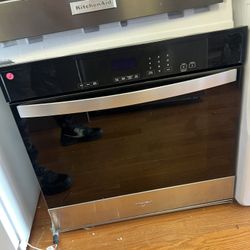 Whielpool Single Wall Oven 30” 