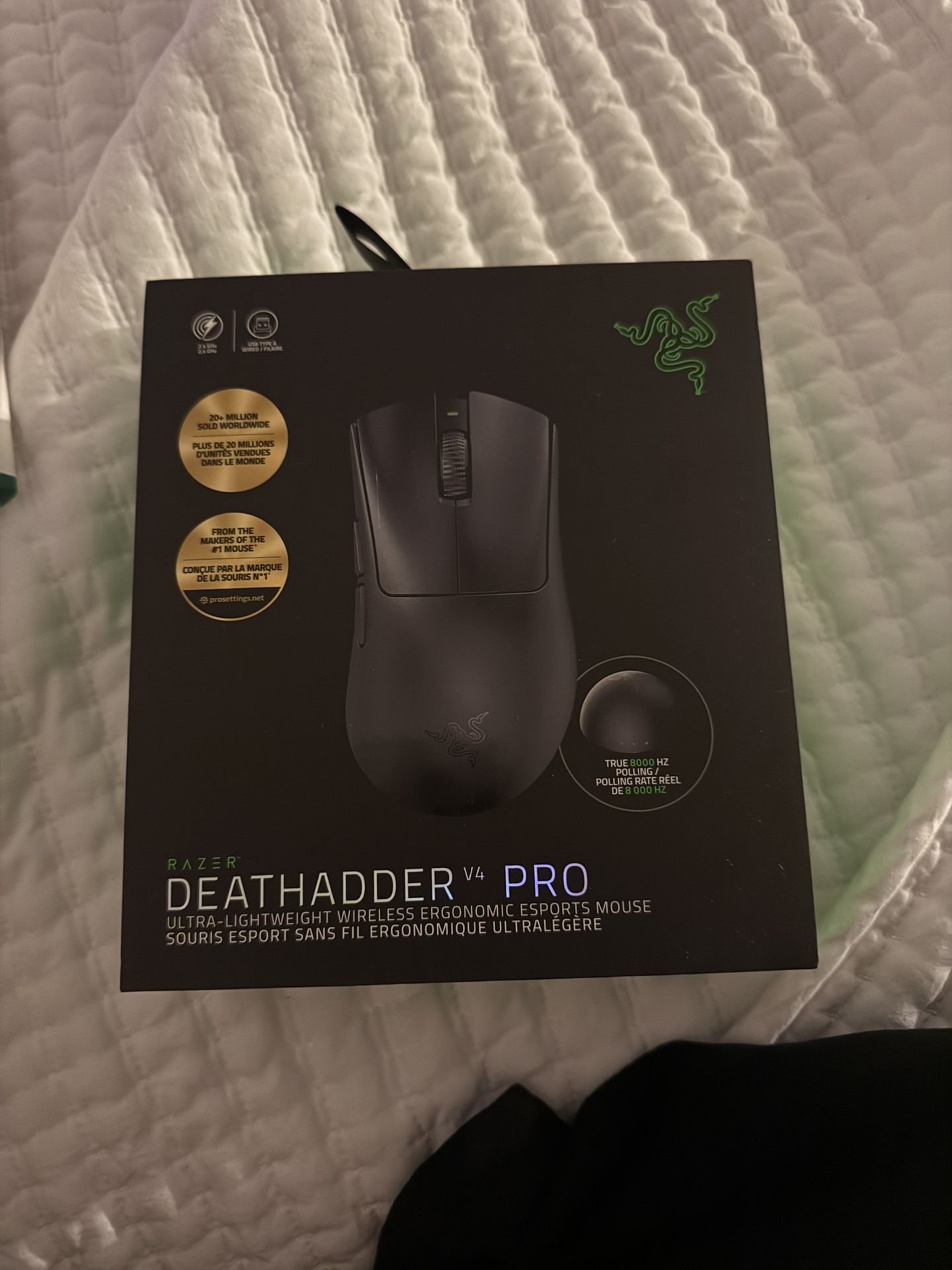 Razer DeathAdder V4 Pro Wireless Gaming Mouse