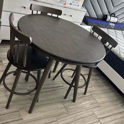 Floor Model Sale. Sorrento Solid Wood Dining Table With Three Chairs. Great For A Small Space. Only $299. Delivery Or Pick Up Available.
