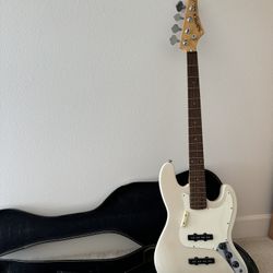 Samick 4 String Bass Guitar With Case