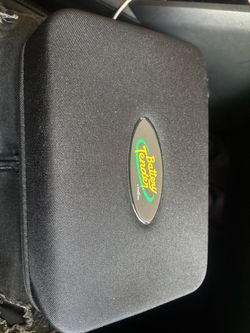 Battery Tender by Deltran vehicle jump box and tire inflation with Carrying Case