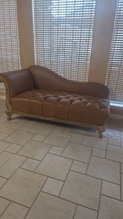 Chaise lounge