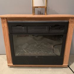 Plug in fireplace (electric)