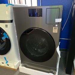 Samsung Bespoke 5.3CU 2In1 Washer And Dryer 120V Small dents