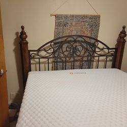 Ornate Queen Bed Frame And Matress