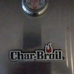 Charbroil Advantage Series Black/Stainless 6-Burner Liquid Propane Gas Grill with 1 Side Burner