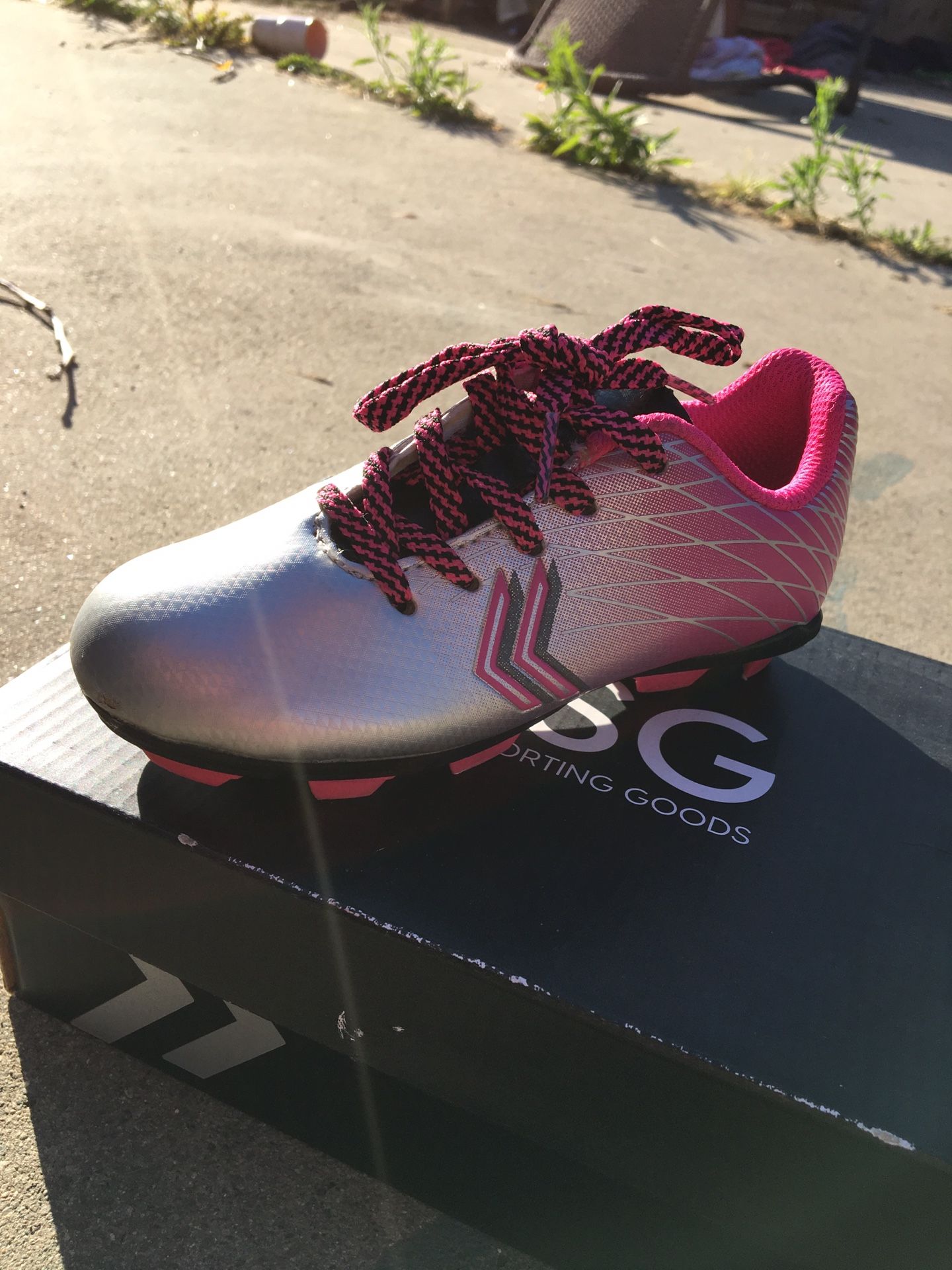 Girl soccer shoes DSG