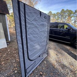 Vivosun Corner Grow Tent And Accessories 