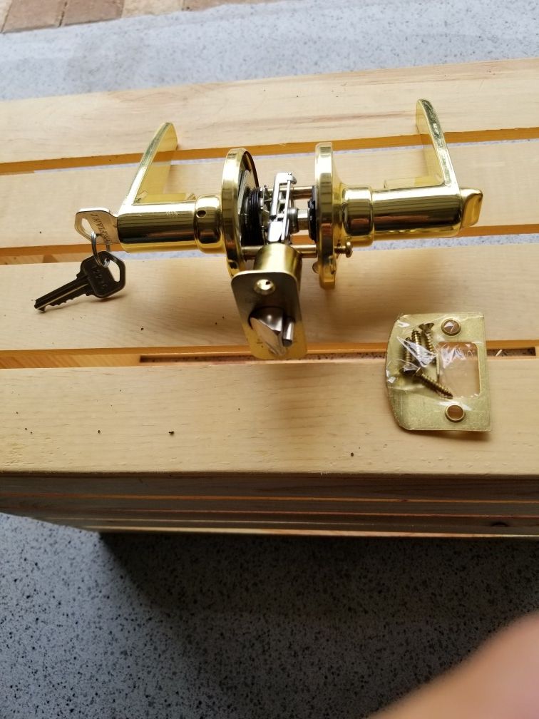 Defiant Polished Brass Keyed Entry Door Assembly, including jam plate and hardware, used for two days.