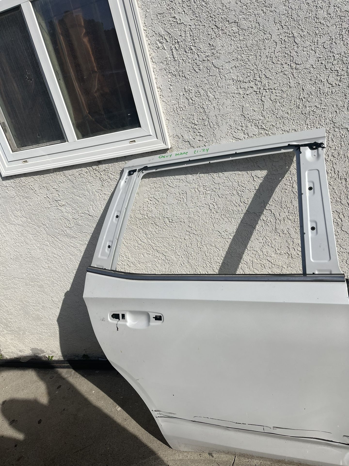 Chevy Tahoe 2021-2023 Door Shell