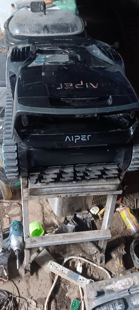 Aiper X1 Pool Cleaner