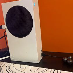 Xbox Series S Come With Original White Controller 