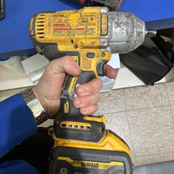 Dewalt drill 