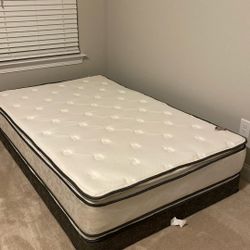 RV Full Mattress and Boxspring