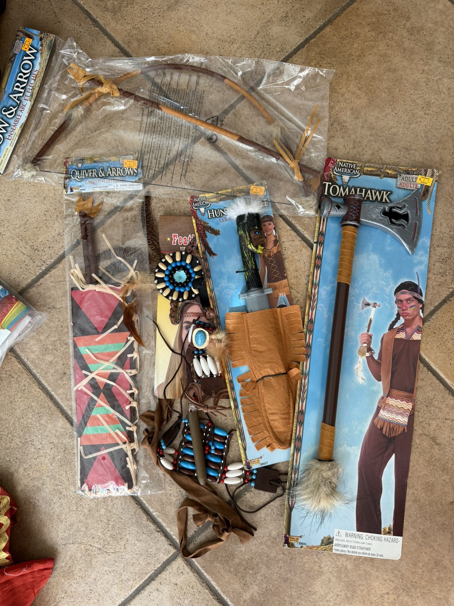 Costume Accessories - Tomahawk: Knife: Bow& Arrow