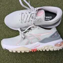 Asics Size 6 Ladies 