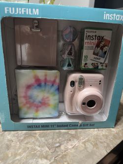Instad Mini 11 Camera Gift Set