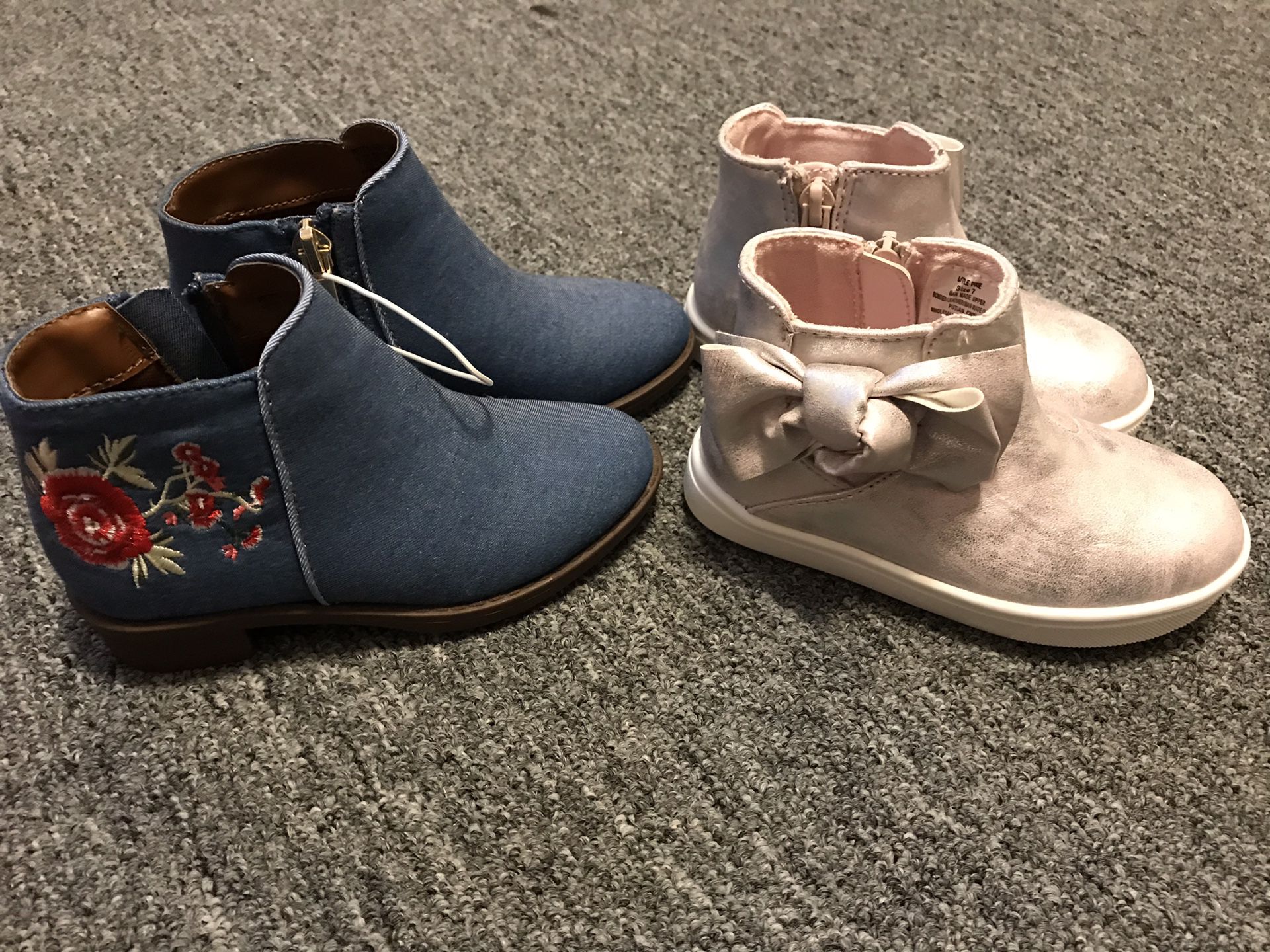 New baby girl size 7c boots