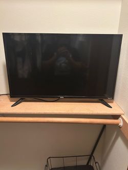32in Roku TV