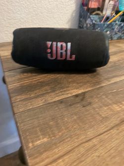 JBL charge