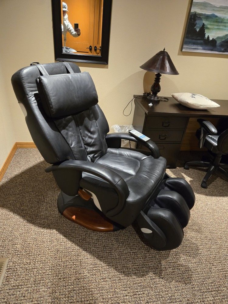 HT 270 Massage Chair
