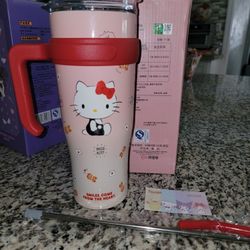 Sanrio Hello Kitty 40oz. Cup Brand New