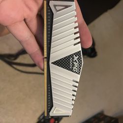 8GB Ram DDR4