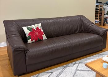 100% genius leather sofa