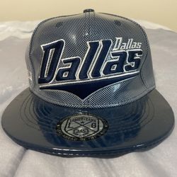 Dallas Cowboys And Chicago Bulls Snap Back