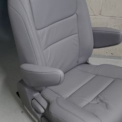 2019 Toyota Sienna Only 1 Seat