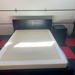 Full Size Bed Set