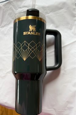 Stanley Quencher Tumbler Green Gold Edition