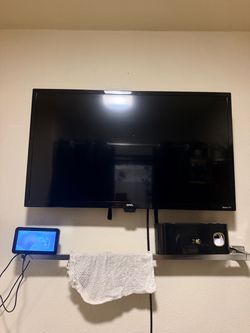 ONN Roku TV Flat Screen Television