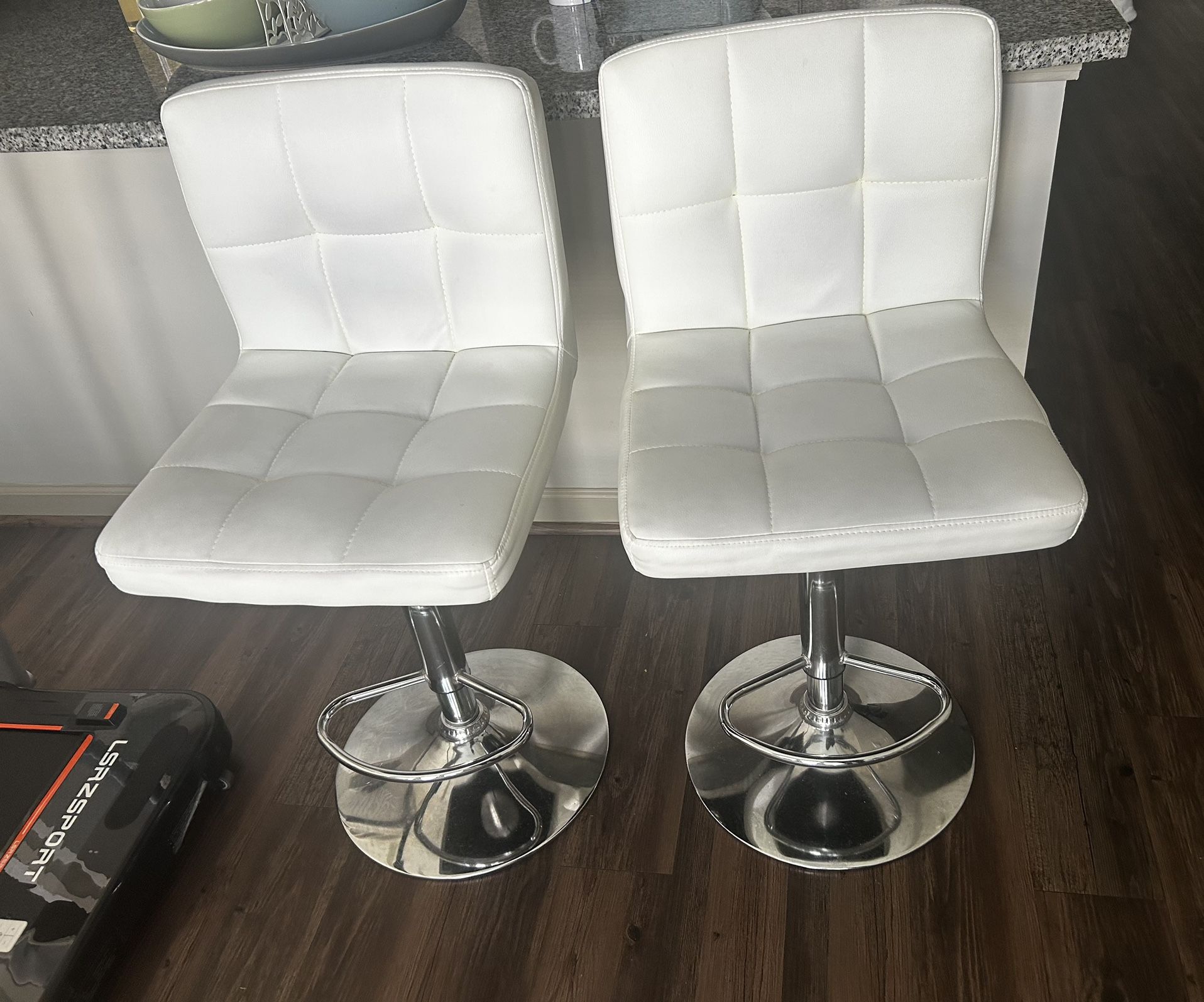 Bar Stool Set