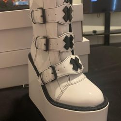 YRU Platforms
