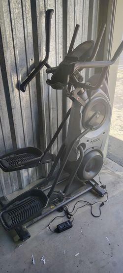 Bowflex M6 Elyptical Original Owner