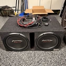 Pioneer Subs With Amp And Wires