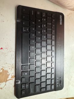 Arteck Keyboard