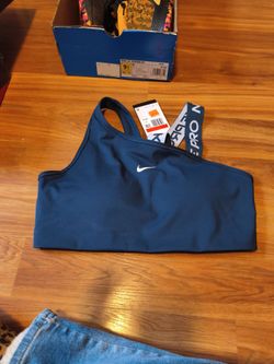 Nike pro sportsbra